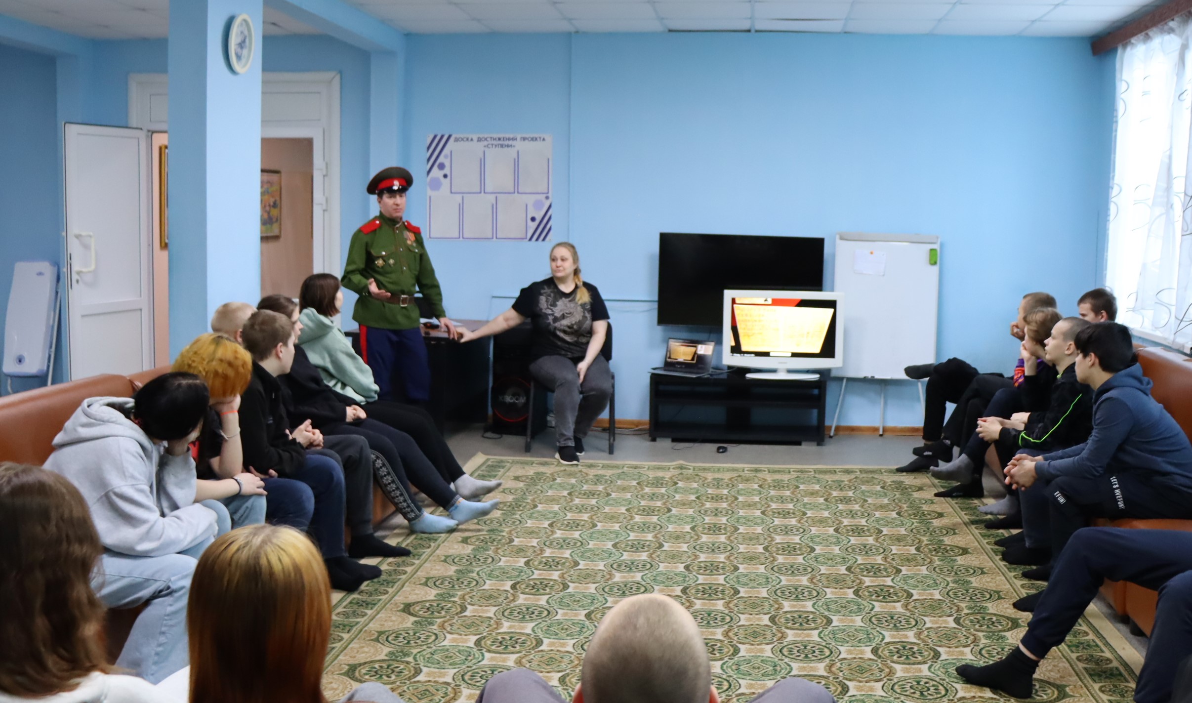 Акция «Письмо солдату» на областном реабилитационном проекте «Ступени»