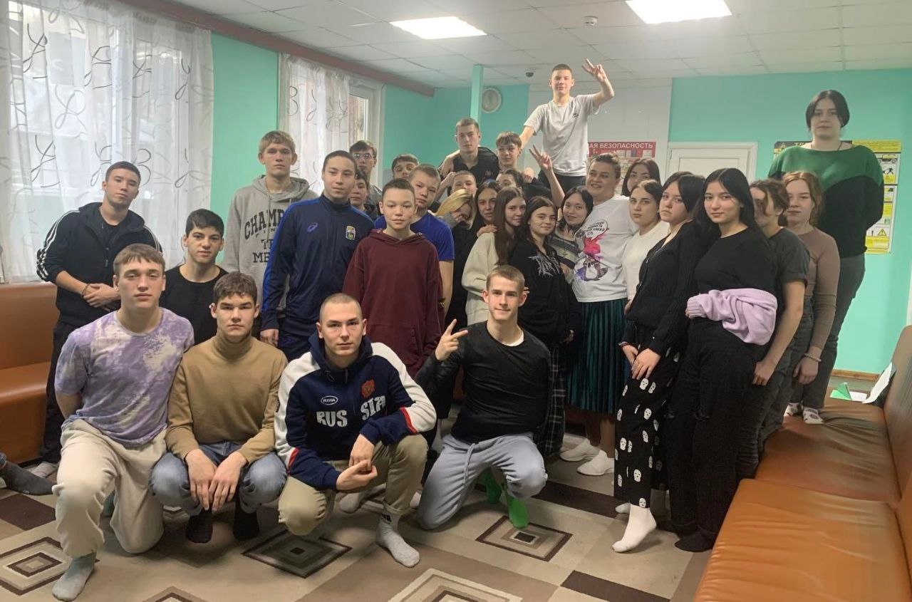 Воспитанники проекта «Ступени» приняли участие в развивающих командных играх