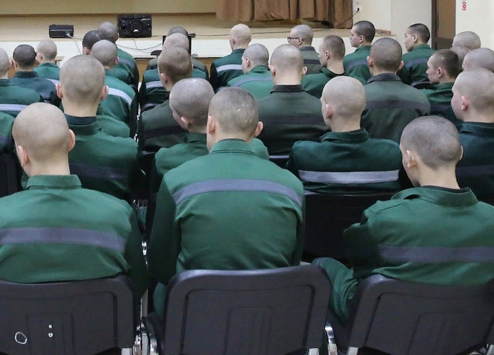 Воспитанники детской воспитательной колонии вступили в ряды волонтеров