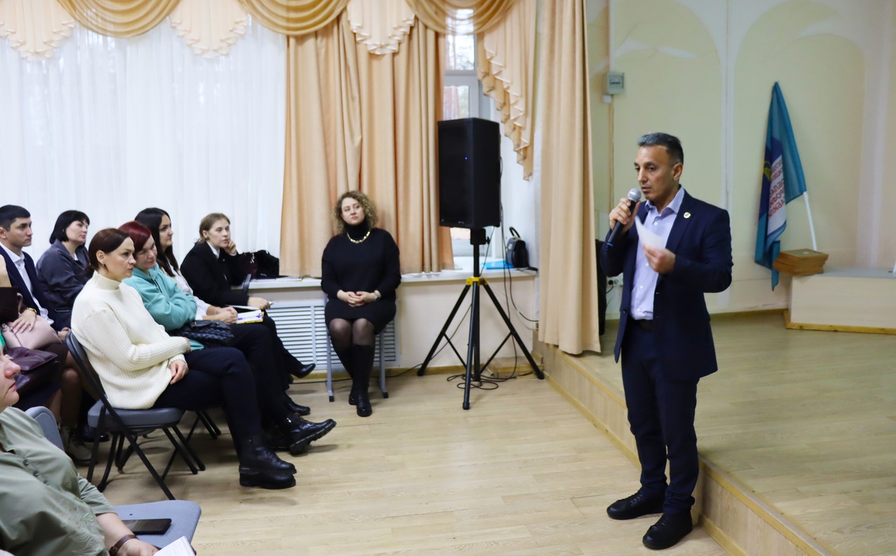 В Тюменской области специалисты по профилактике зависимостей обсудили стратегию совместной работы